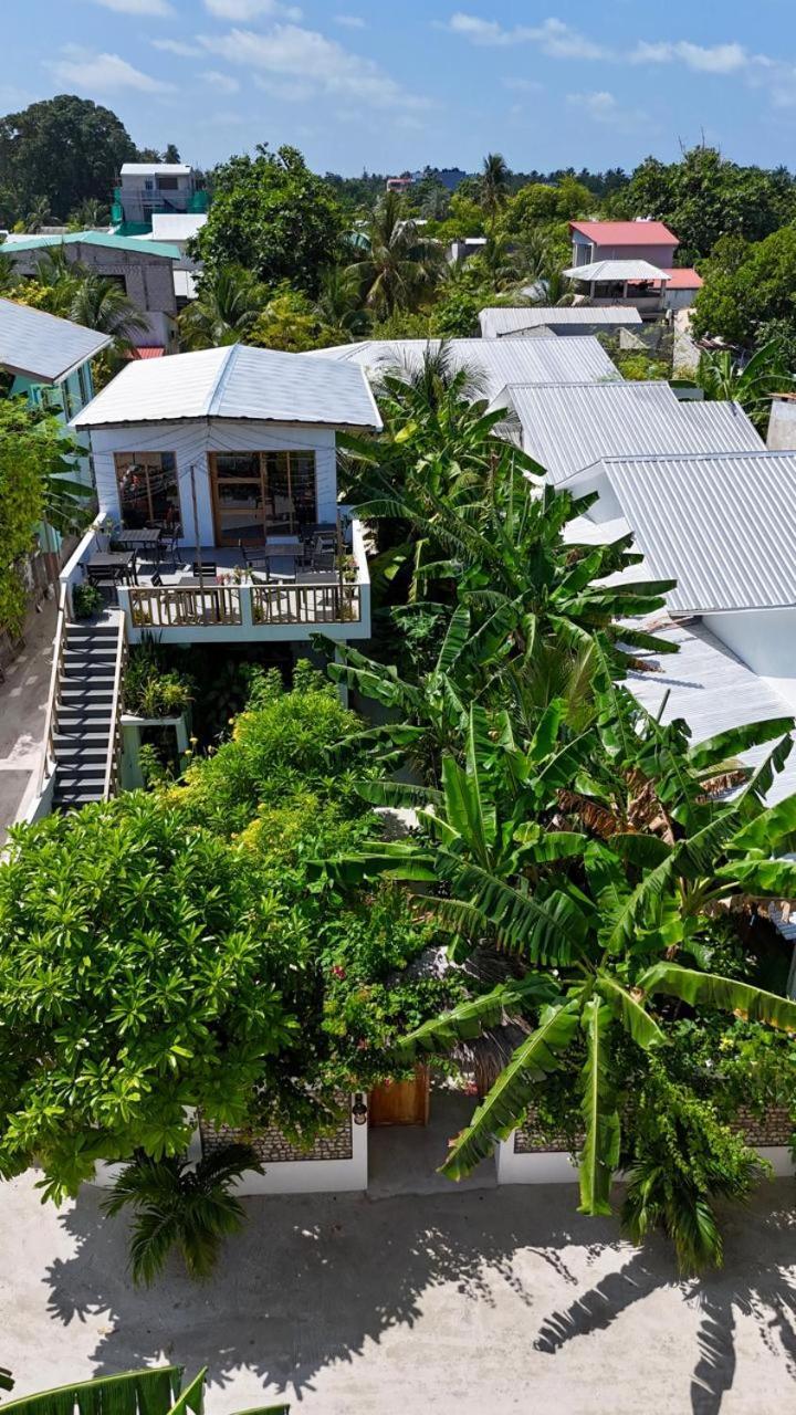 Seaside Dhigurah Hotel Dhigurah  Exterior photo